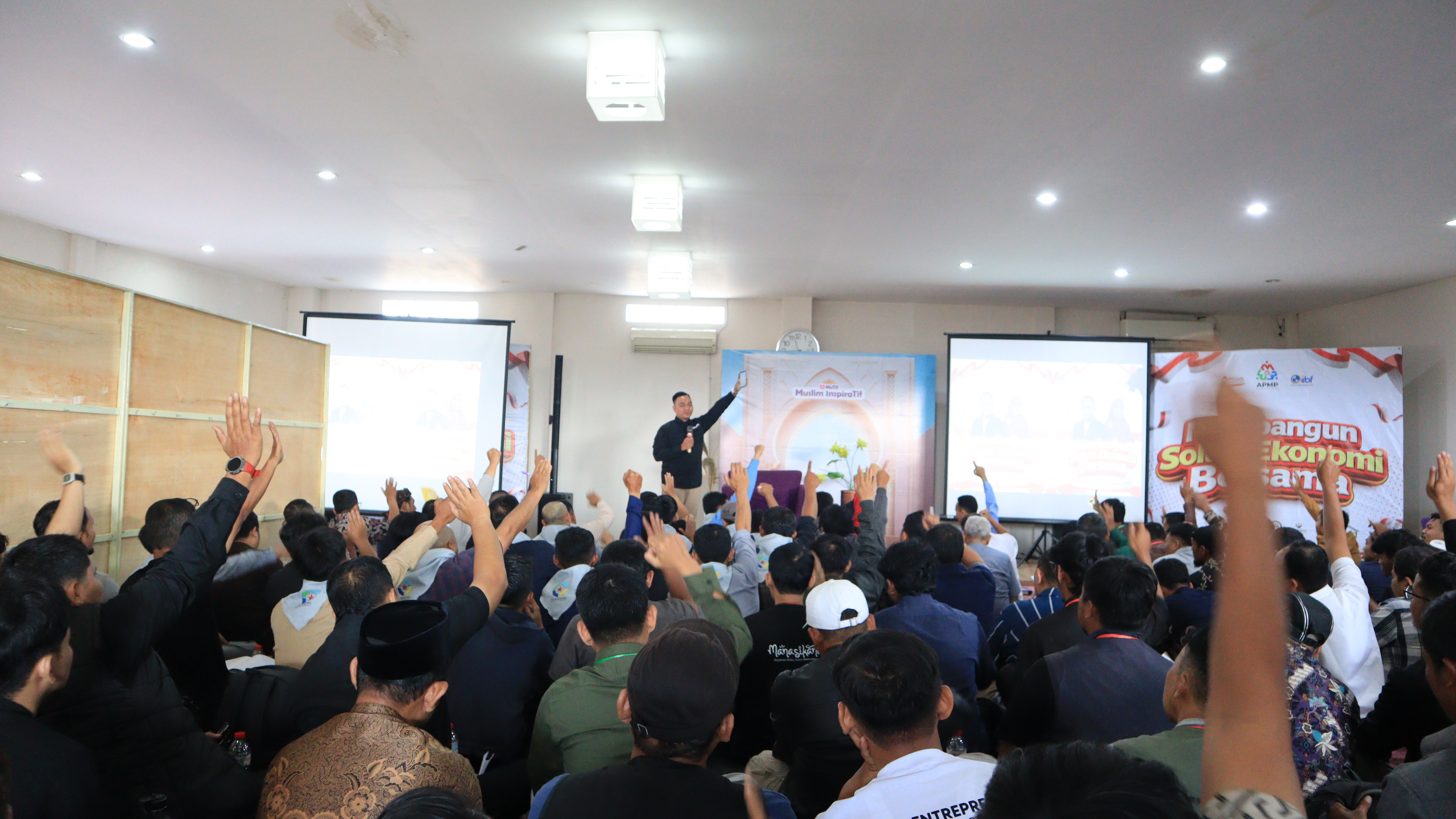 Membangun Solusi Ekonomi Bersama